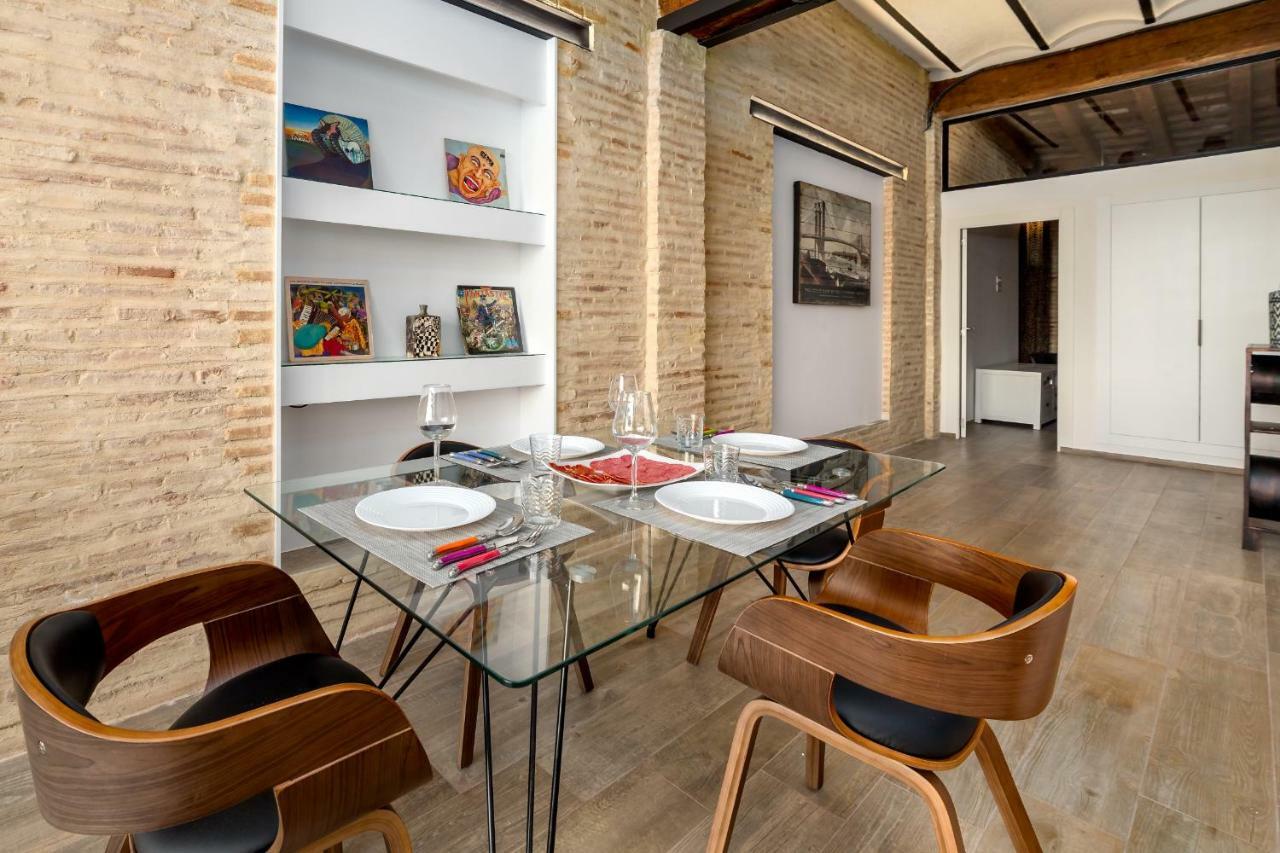 Appartamento Florit Flats - Center Luxurious 1Br 1Ba Terrace Wi-Fi Ac Valenza Esterno foto