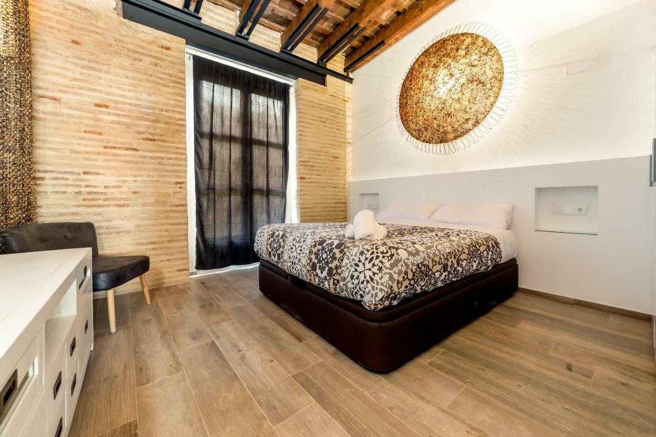 Appartamento Florit Flats - Center Luxurious 1Br 1Ba Terrace Wi-Fi Ac Valenza Esterno foto