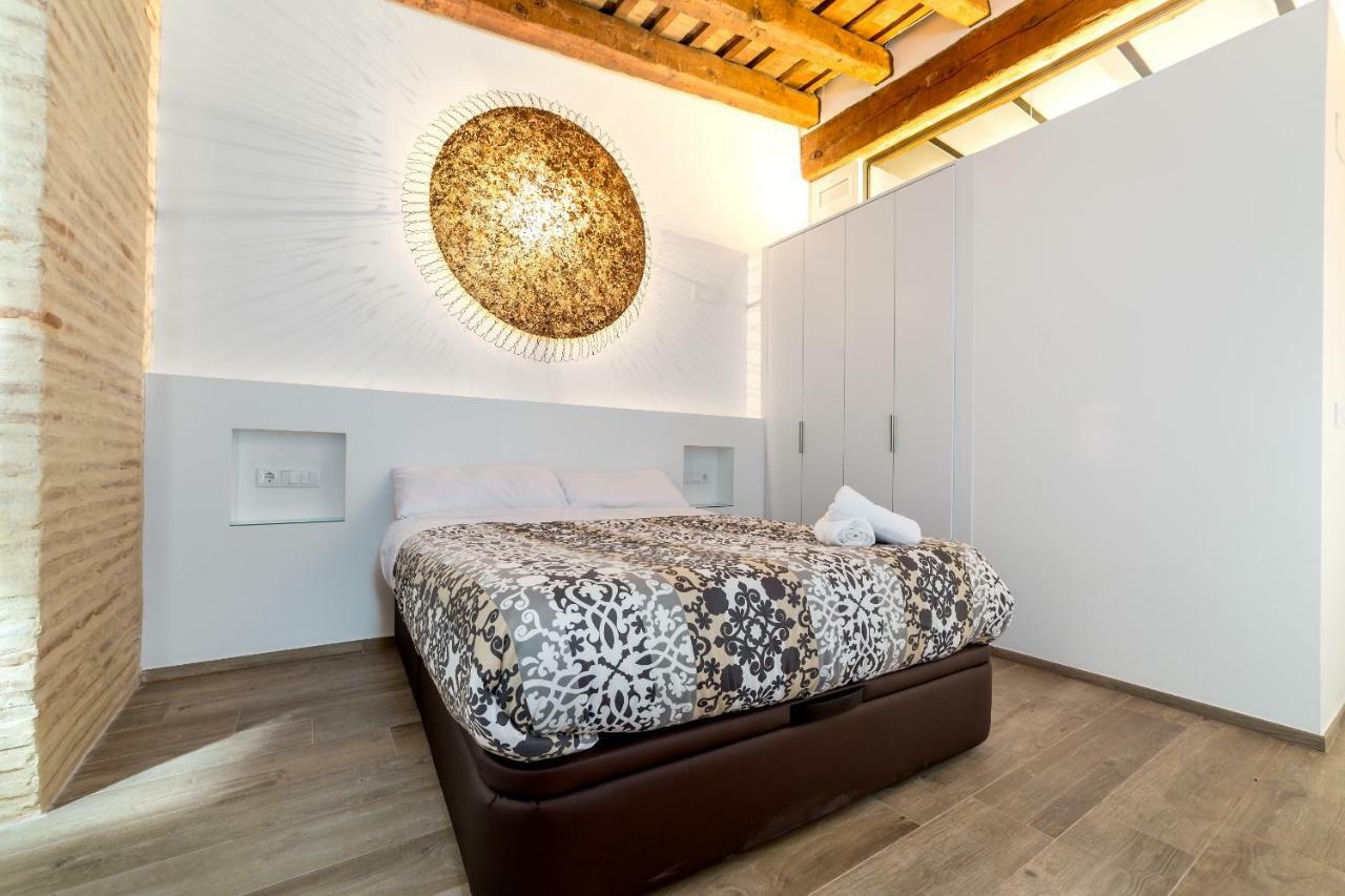 Appartamento Florit Flats - Center Luxurious 1Br 1Ba Terrace Wi-Fi Ac Valenza Esterno foto