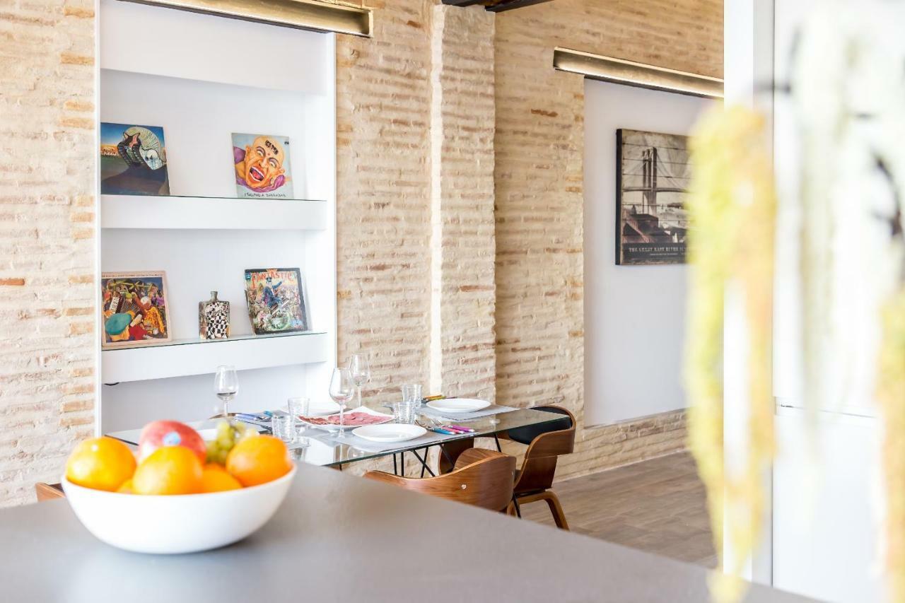 Appartamento Florit Flats - Center Luxurious 1Br 1Ba Terrace Wi-Fi Ac Valenza Esterno foto