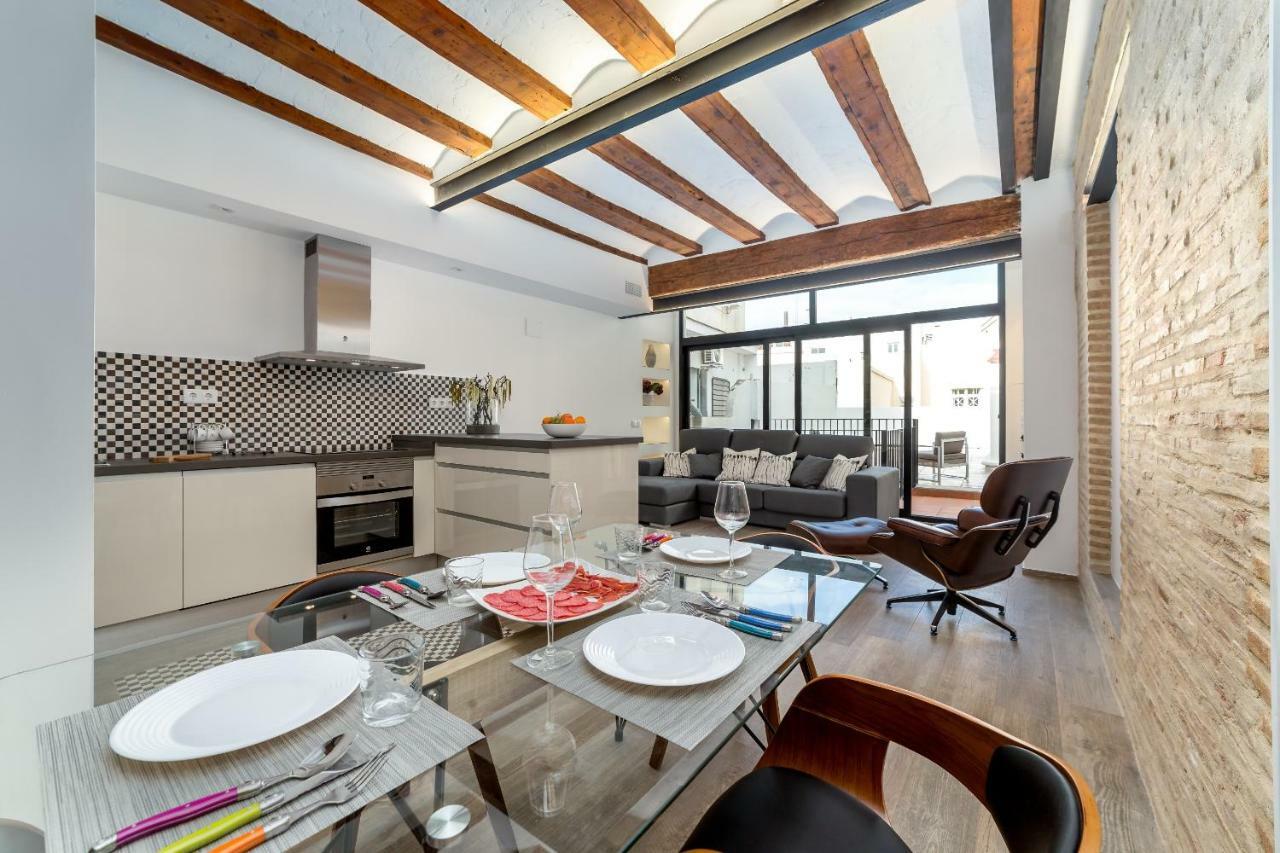 Appartamento Florit Flats - Center Luxurious 1Br 1Ba Terrace Wi-Fi Ac Valenza Esterno foto